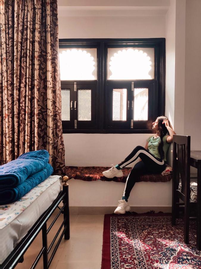 Musafir Hostel อุเดเปอร์ ภายนอก รูปภาพ