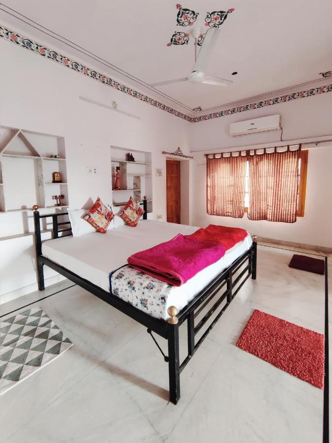 Musafir Hostel อุเดเปอร์ ภายนอก รูปภาพ
