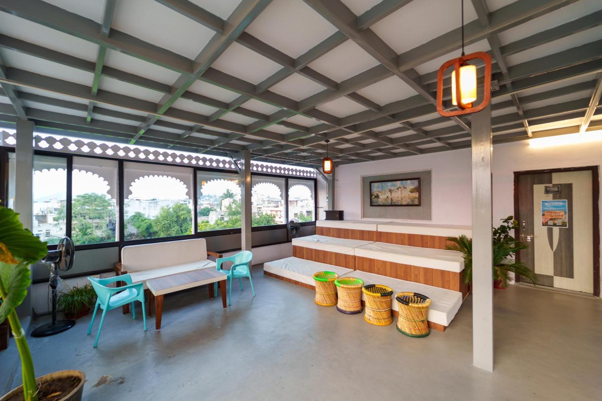 Musafir Hostel อุเดเปอร์ ภายนอก รูปภาพ